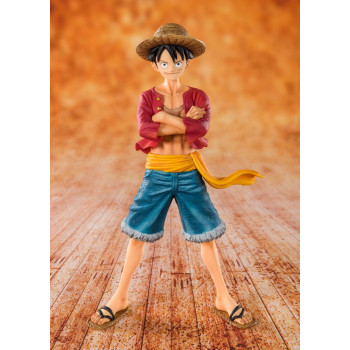 ESTATUA STRAW HAT LUFFY...
