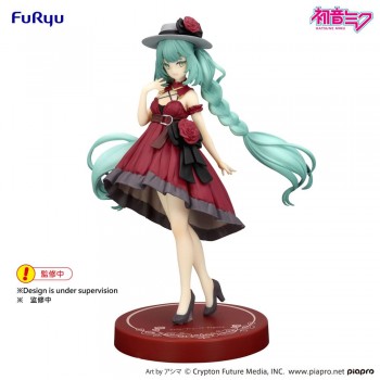 ESTATUA HATSUNE MIKU OUTING...